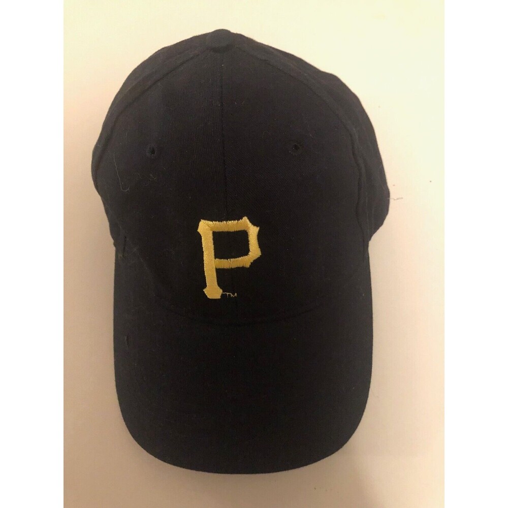 Pittsburgh Pirates Traditional Black Hat with Yellow P‎ Logo MLB